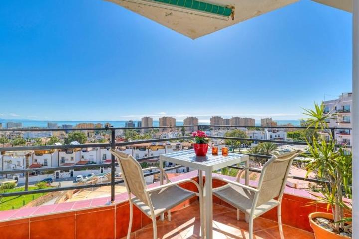 Piso en venta en Torremolinos, Playamar - Benyamina photo 0