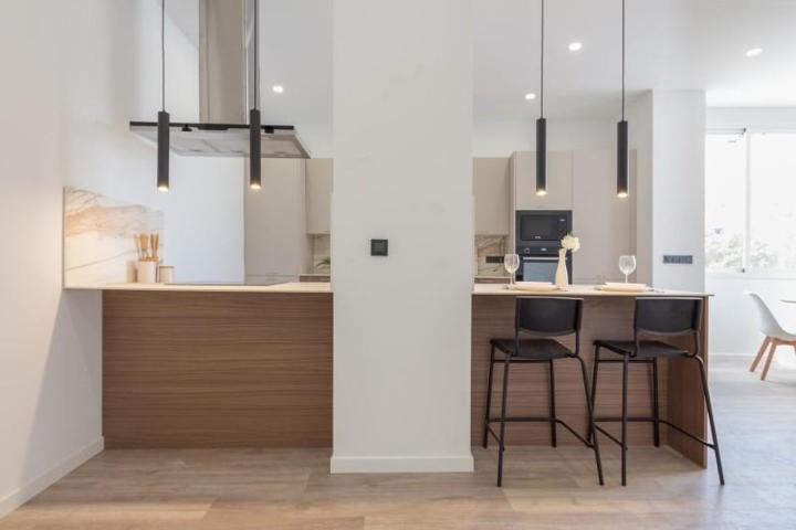 Piso en venta en Sevilla, Gran Plaza - Marqués de Pickman - Ciudad Jardín photo 0