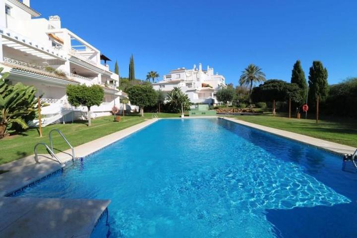 Piso en venta en Marbella, Marbella photo 0