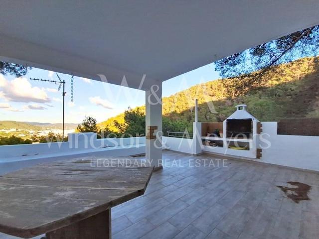 Apartamento en venta en Santa Eulalia Del Rio photo 0