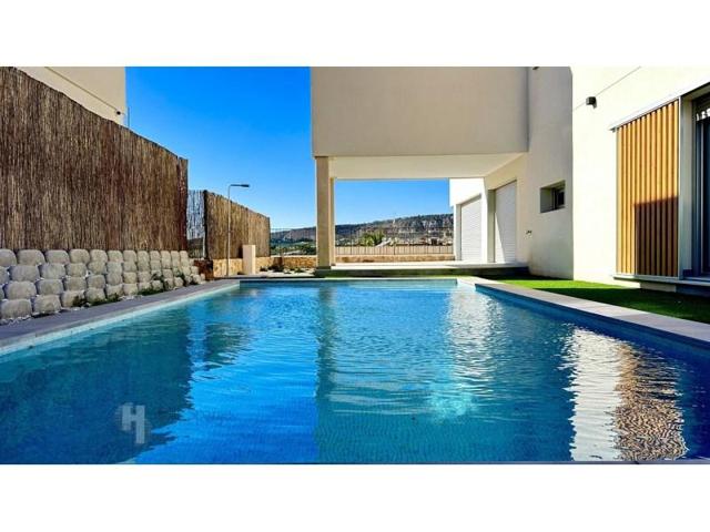 Chalet en venta en Algorfa photo 0