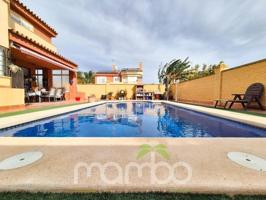 Chalet en venta en Torre del Mar, El tomillar photo 0