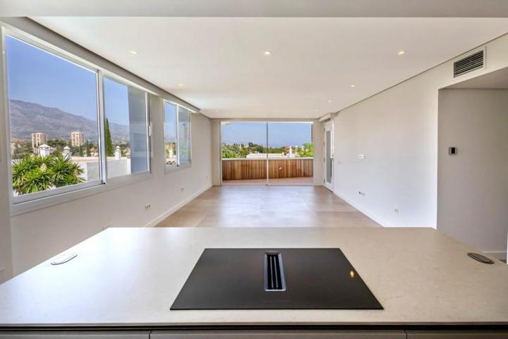 Piso en venta en Marbella, Marbella photo 0