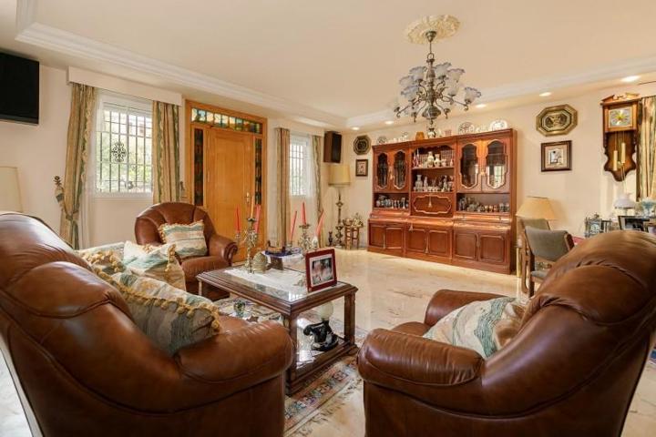 Chalet en venta en Granada, Paseo de la bomba photo 0