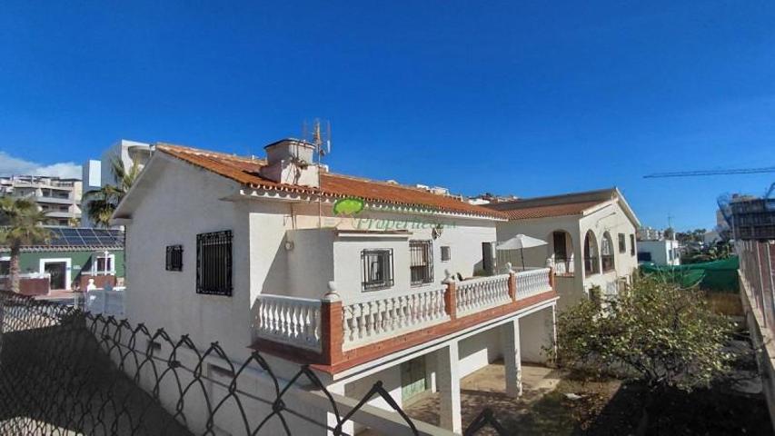 Casas de pueblo en venta en Torrox, El Morche photo 0