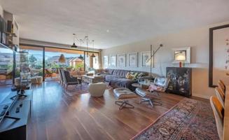 Apartamento en venta en Estepona, Nueva Atalaya photo 0