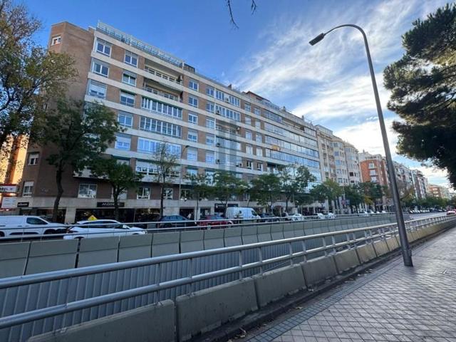 Piso en venta en Madrid photo 0