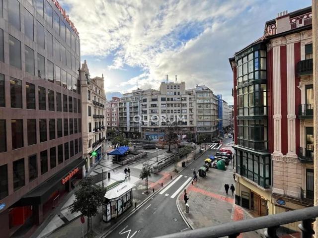 Piso en venta en Bilbao, Ensanche photo 0