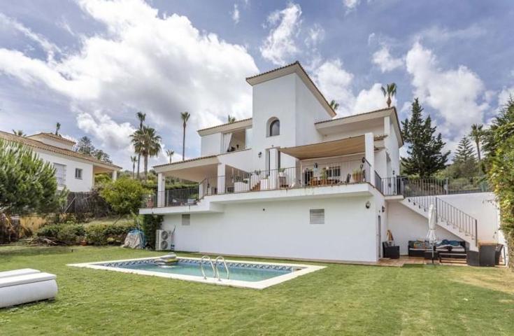 Chalet en venta en San Roque, San Roque photo 0