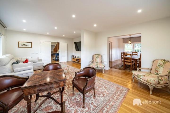 Chalet en venta en Torrelodones, La Berzosilla photo 0