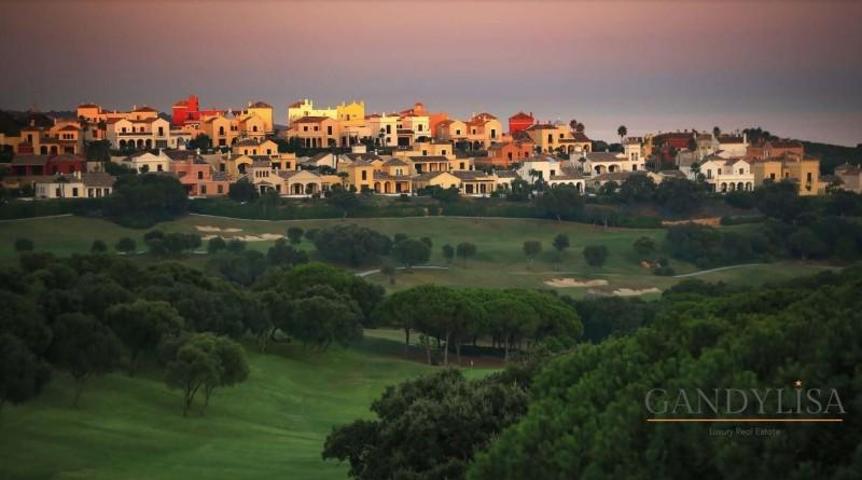 Chalet en venta en Sotogrande, Sotogrande Alto photo 0