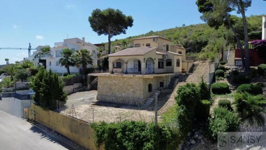 Casa en venta en Jávea-Xàbia photo 0