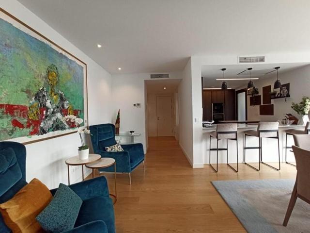 Piso en venta en Madrid, Calle de Lorenzo Solano Tendero, 28043 photo 0