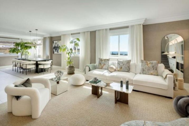 Aticos en venta en Marbella, Marbella photo 0