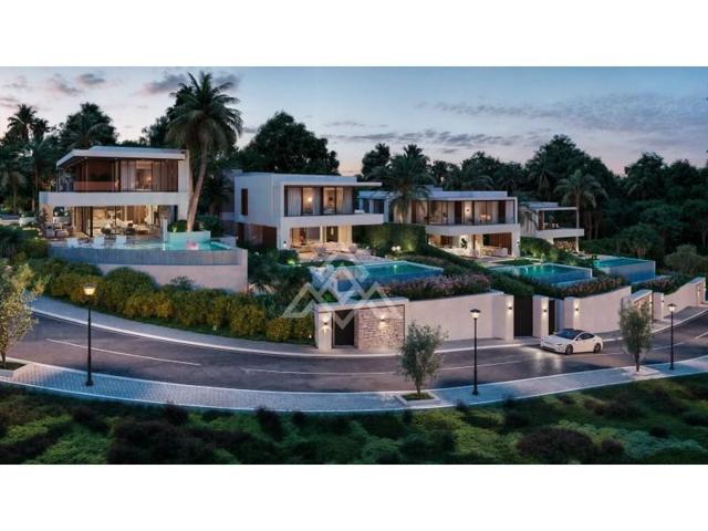 Chalet en venta en Benalmádena photo 0