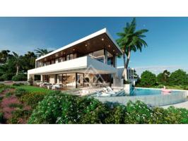 Chalet en venta en Benalmádena photo 0