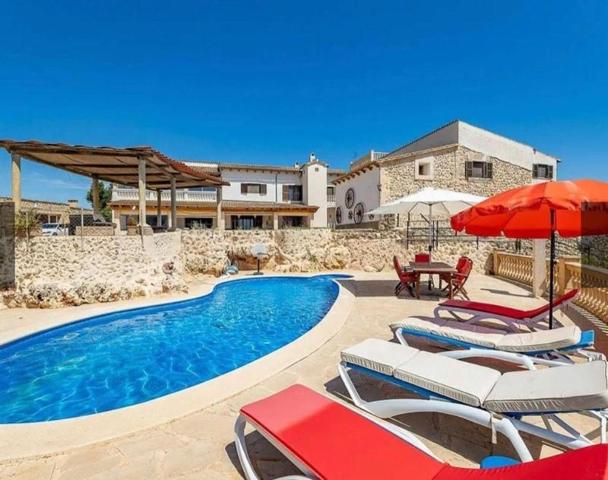 Chalet en venta en Lloret de Vistalegre, Lloret de Vista Alegre photo 0