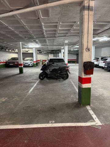 Parking en alquiler en Barcelona, El Raval photo 0