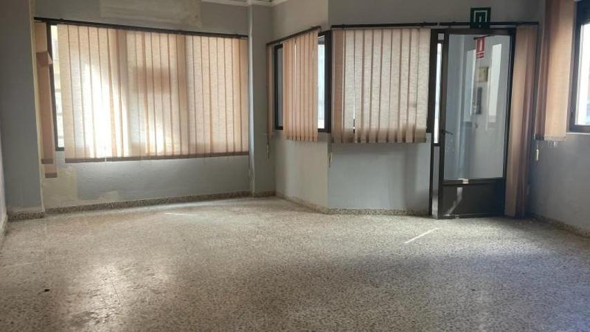 Local comercial en alquiler en Casas-Ibáñez, Centro photo 0