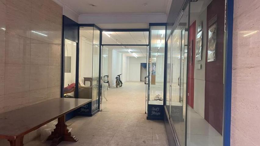 Local comercial en alquiler en Casas-Ibáñez, Centro photo 0