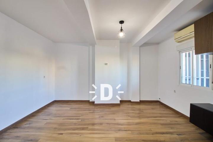 Piso en alquiler en Benetússer, Barrio de la estacion 4 photo 0