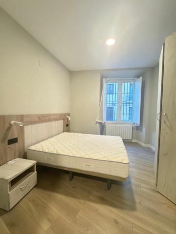 Piso en alquiler en Segovia, Calle Colón, 40001 photo 0