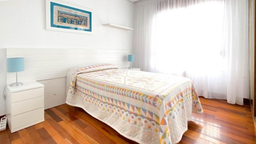 Apartamento en alquiler en Santander, Alisal - Cazoña - San Román photo 0