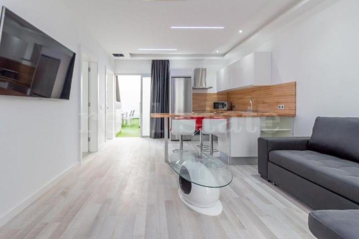 Atico Duplex en alquiler en Las Palmas de Gran Canaria, Tomás Morales photo 0