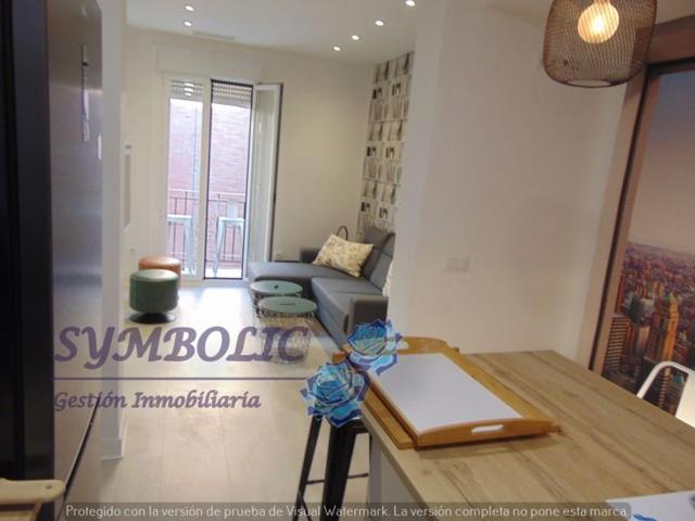 Piso en alquiler en Madrid, Centro - Lavapies photo 0