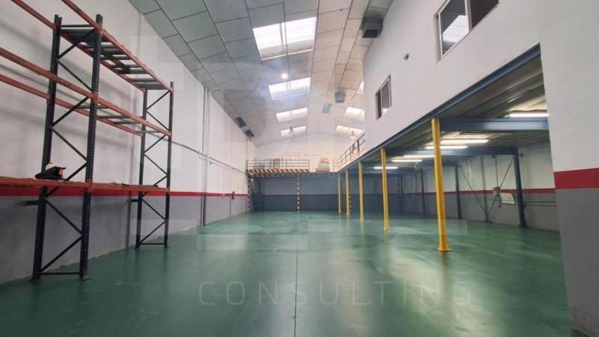 Nave industrial en alquiler en Riba-roja de Túria, Carrer Oliveral Nord, 46394 photo 0