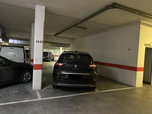 Garaje en venta en Logroño, Los Lirios photo 0