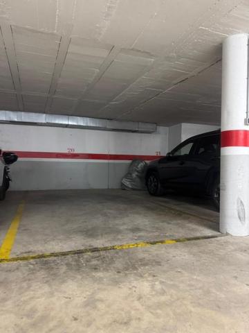 Parking en venta en Reus, .CARRILET photo 0