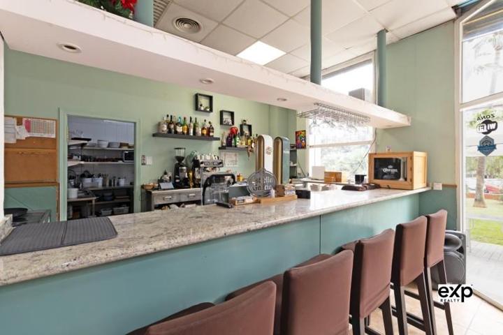 Local comercial en alquiler en Torrent, Avd. Al Vedat photo 0