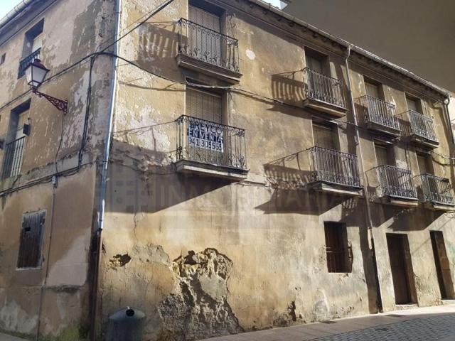 Casa en venta en Haro photo 0