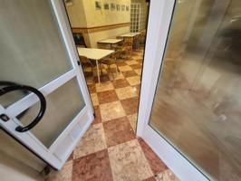 Local comercial en venta en Elda, Plaza de toros photo 0