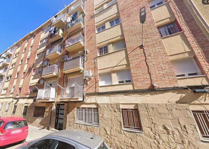 Piso en venta en Terrassa, La Maurina photo 0