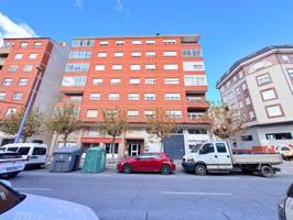 Piso en venta en Ponferrada, Flores del sil photo 0