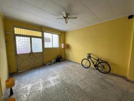 Local comercial en venta en Alzira, Alzira photo 0