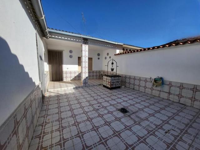 Casa en venta en Sisante, Sisante photo 0