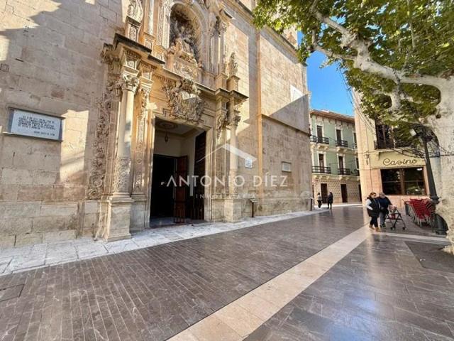 Adosada en venta en Aspe, Centro photo 0