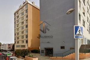 Local comercial en venta en Santa Cruz de Tenerife photo 0