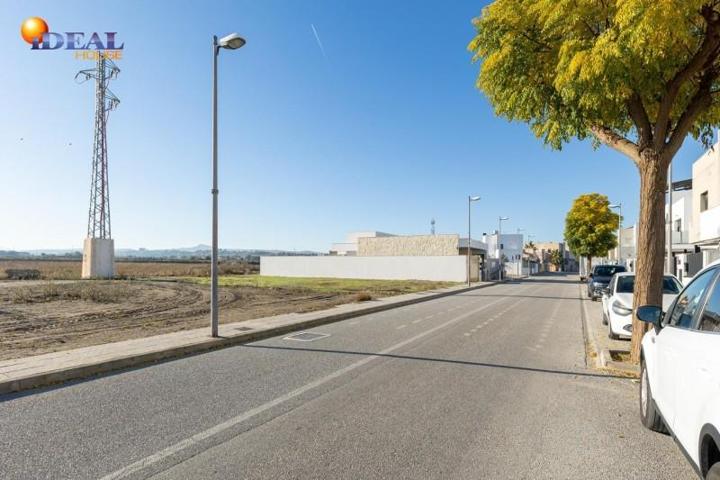 Parcela en venta en Belicena, Vega de granada zona noroeste photo 0