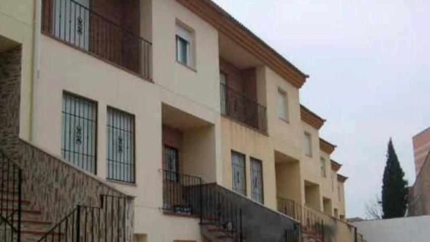 Adosada en venta en Fuente Vaqueros, Vega de granada zona noroeste photo 0
