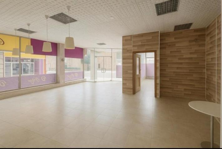 Local comercial en venta en Inca, Centro photo 0
