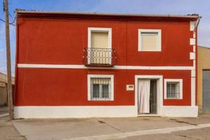 Casa en venta en Villamayor de Campos, Castilla y leon photo 0