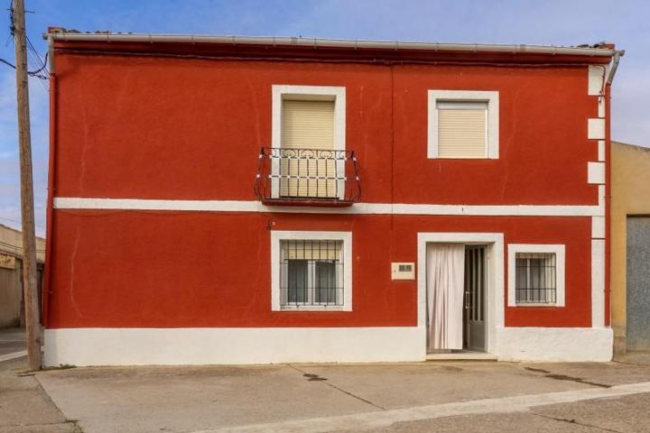 Casa en venta en Villamayor de Campos, Castilla y leon photo 0
