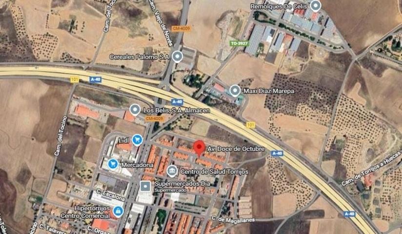 Chalet en venta en Torrijos, Avenida Doce de Octubre, 45500 photo 0