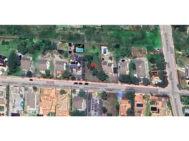 Terreno en venta en Vallirana photo 0