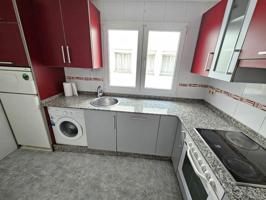 Piso en venta en Avilés, Las Meanas photo 0