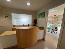 Local comercial en venta en Martorell, Rambla les bobiles photo 0